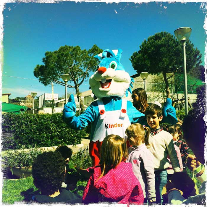 caccia alle uova kinder