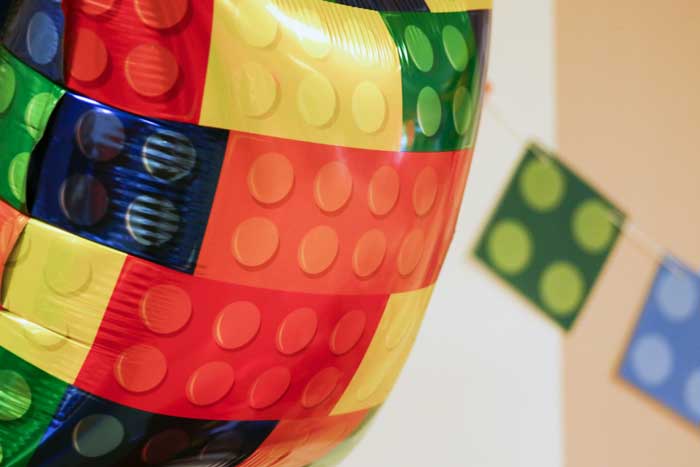 festa a tema mattoncini colorati