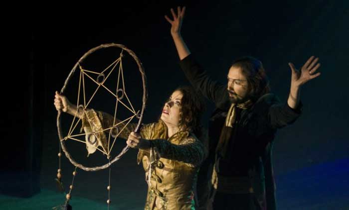 illusionista per adulti e bambini