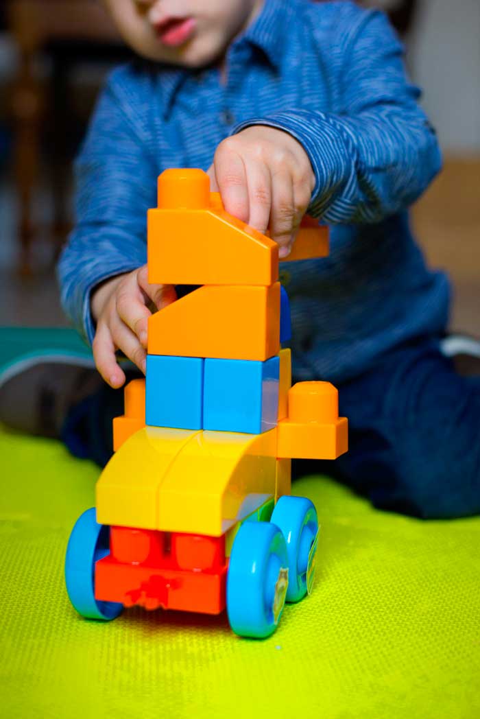 giocare insieme ai bambini