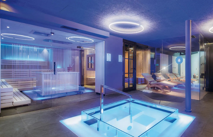 FAMILY HOTEL HUBER